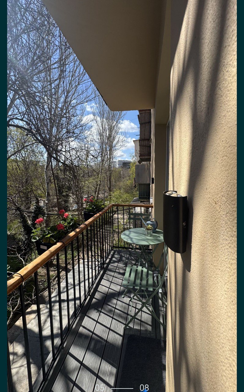 Продається двокімнатна квартира з євроремонтом під ключ