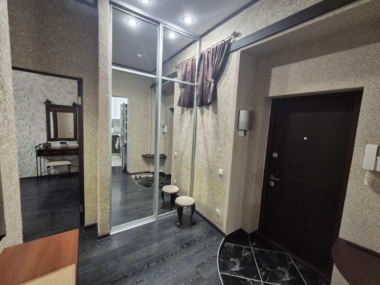 Двокімнатна квартира на Канатній вул.