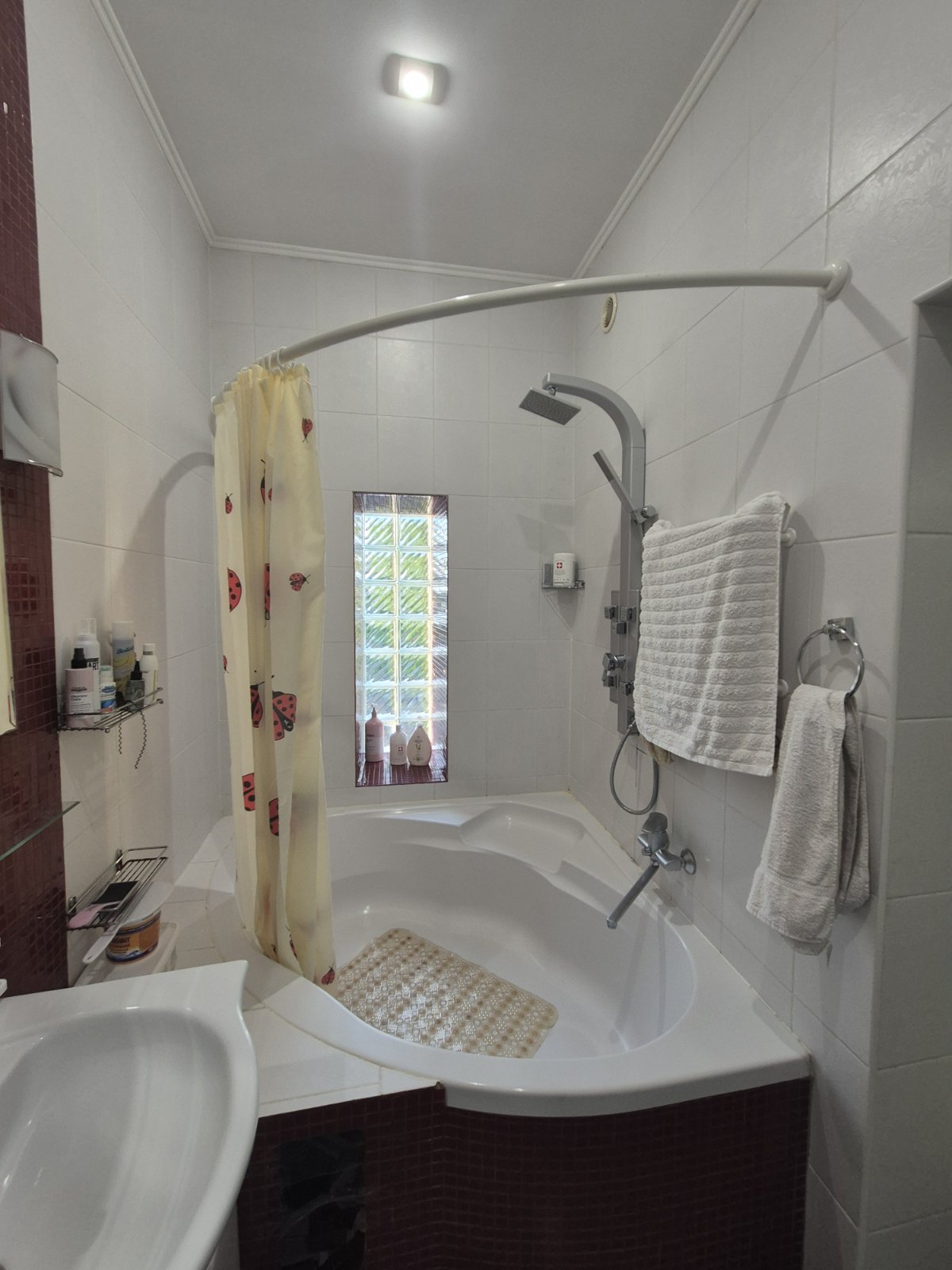 Двокімнатна квартира на Канатній вул.