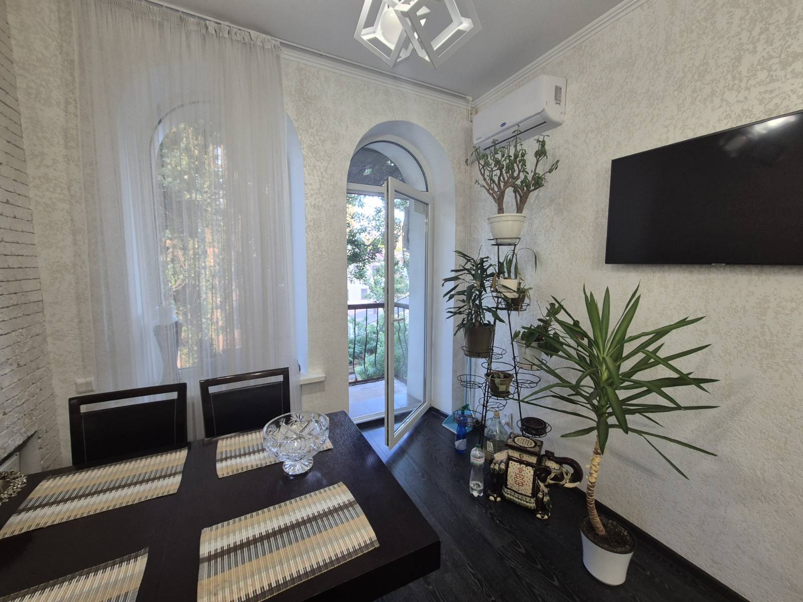 Двокімнатна квартира на Канатній вул.