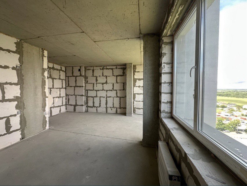 Квартира на Небесній Сотні вул.