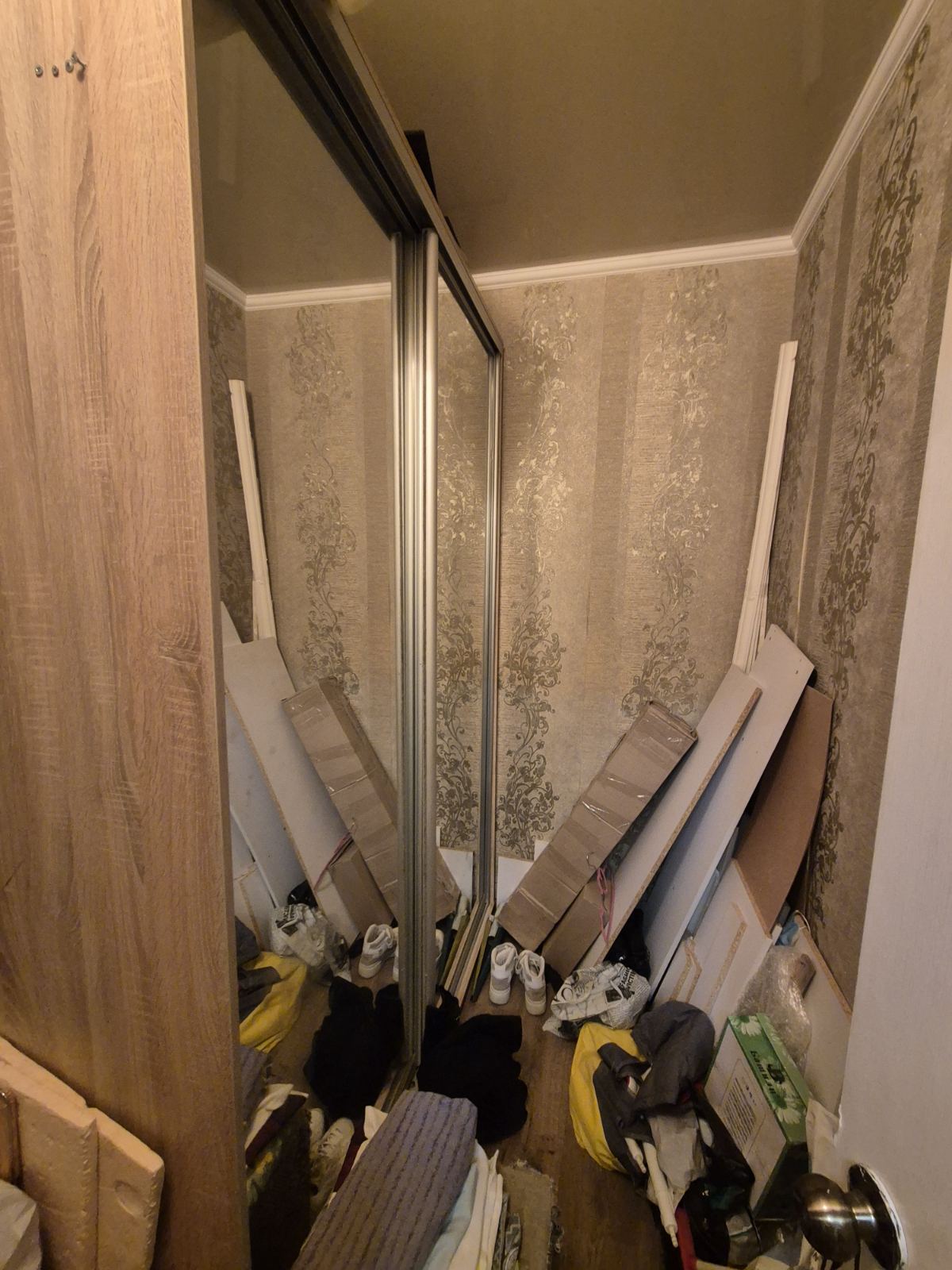 Однокімнатна квартира на Радужний Масив вул.