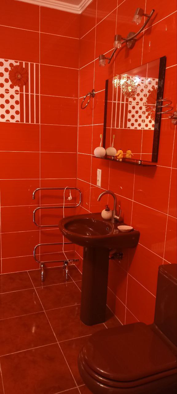 Квартира на Богдана Хмельницького вул.