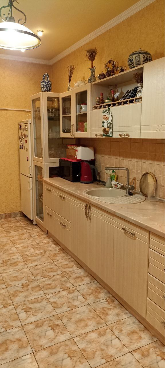 Квартира на Богдана Хмельницького вул.