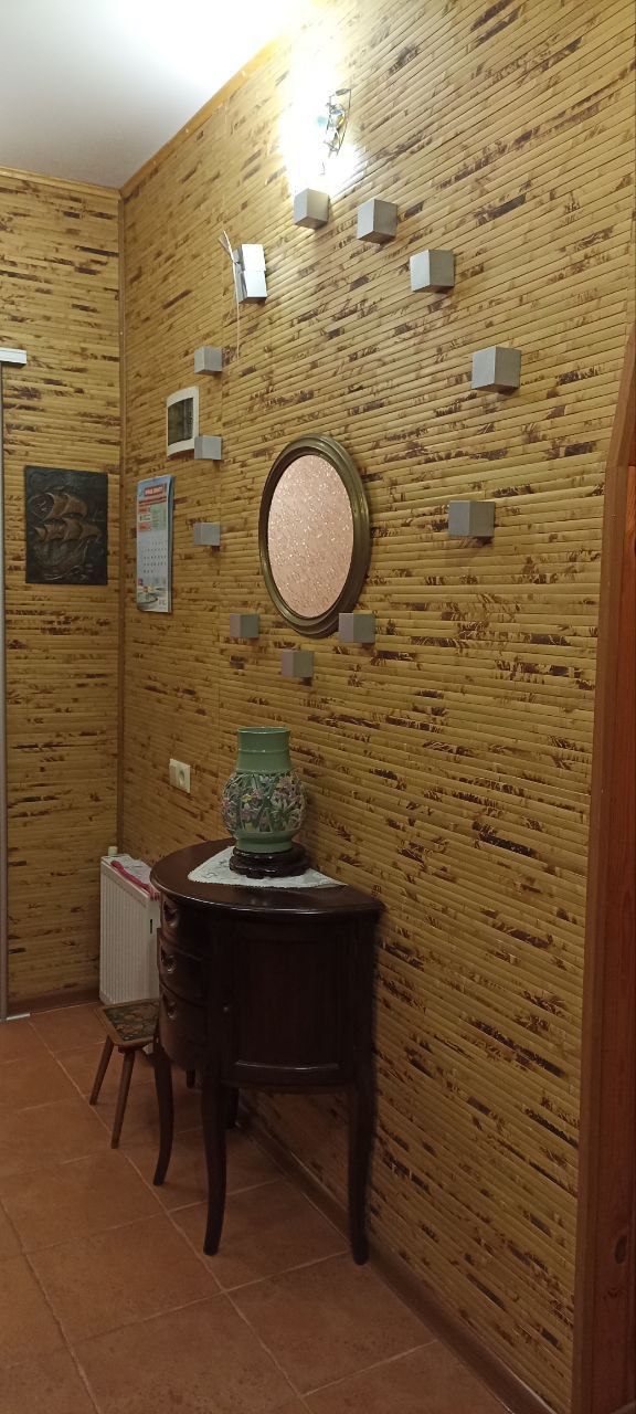 Квартира на Богдана Хмельницького вул.