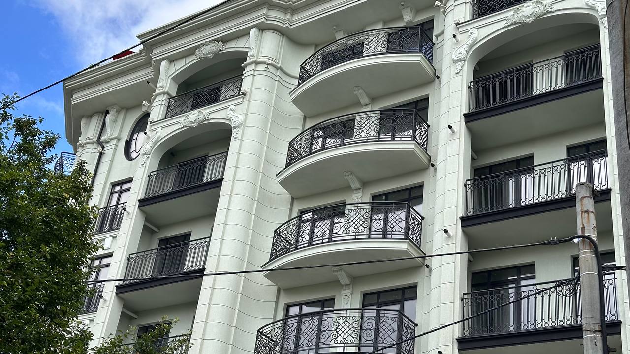 Продам 1 кімнатну квартиру на Гімназичній вул.