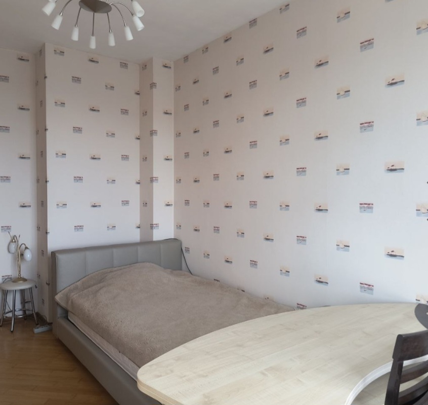 Двокімнатна квартира на Базарній вул.