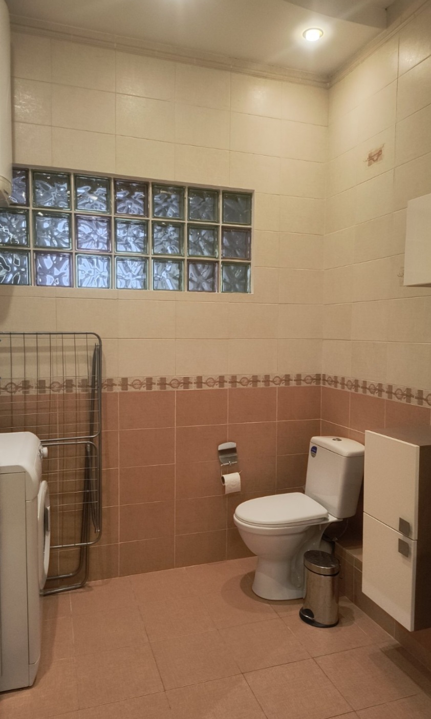 Однокімнатна квартира на Середньофонтанській вул.