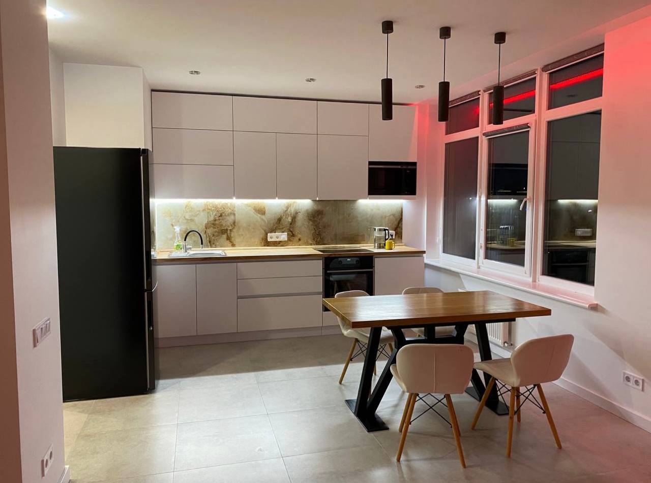 1 кімнатна квартира по вул. Басейна