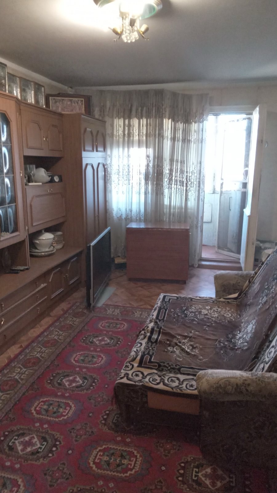 4-х кімнатна квартира  просп. Небесної Сотні