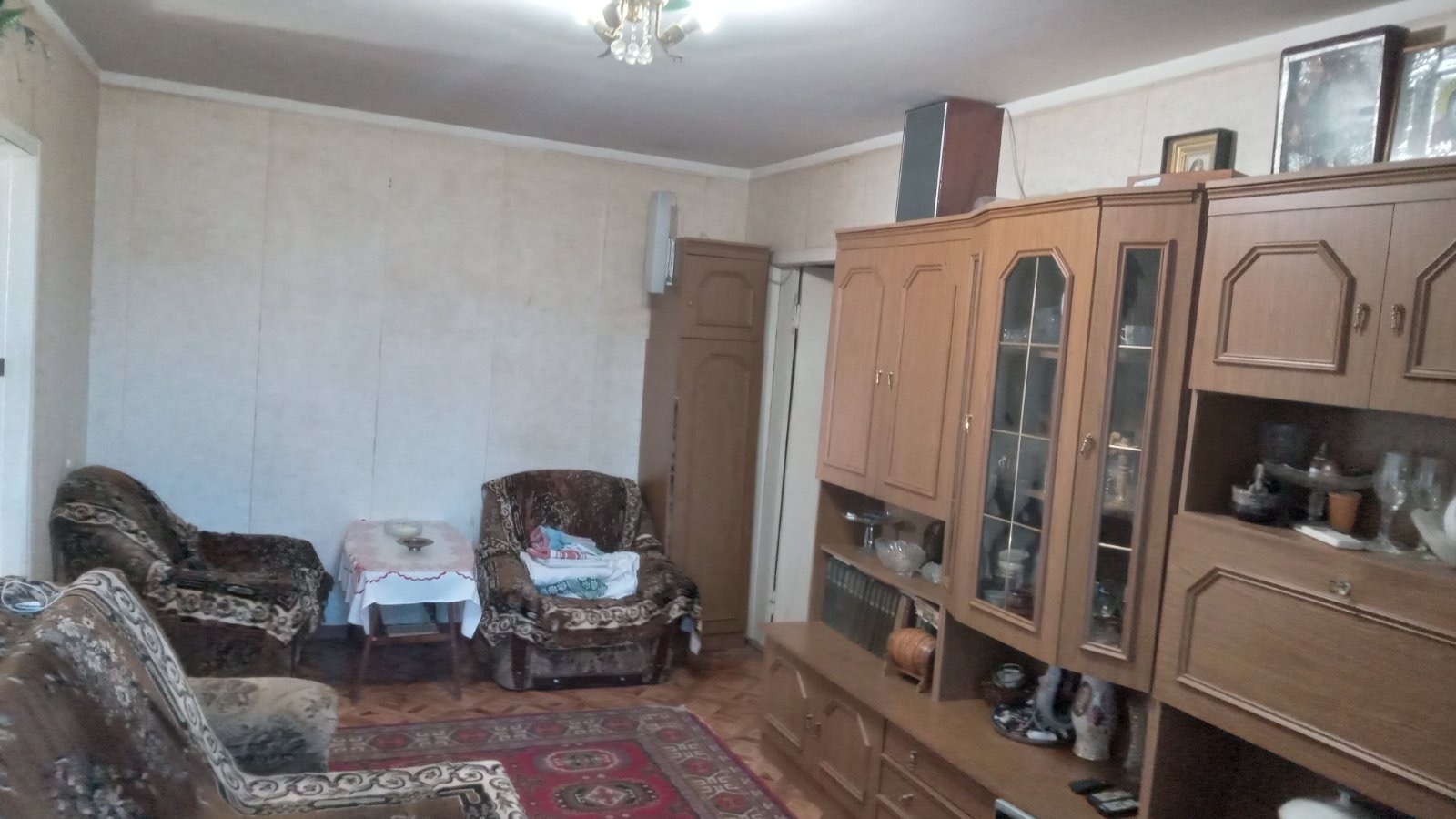 4-х кімнатна квартира  просп. Небесної Сотні