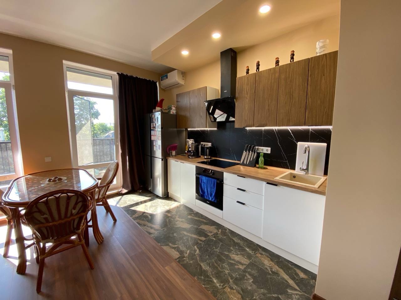 Квартира Донського вул.