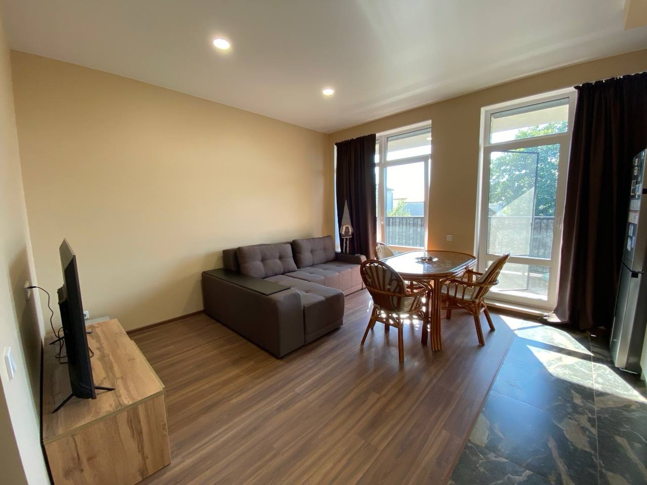 Квартира Донського вул.