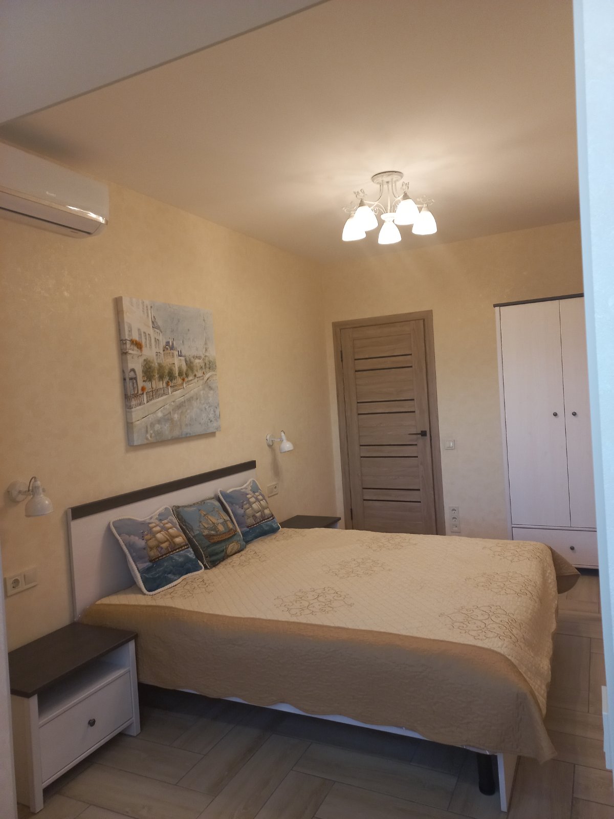 Квартира на Тополевому пров.