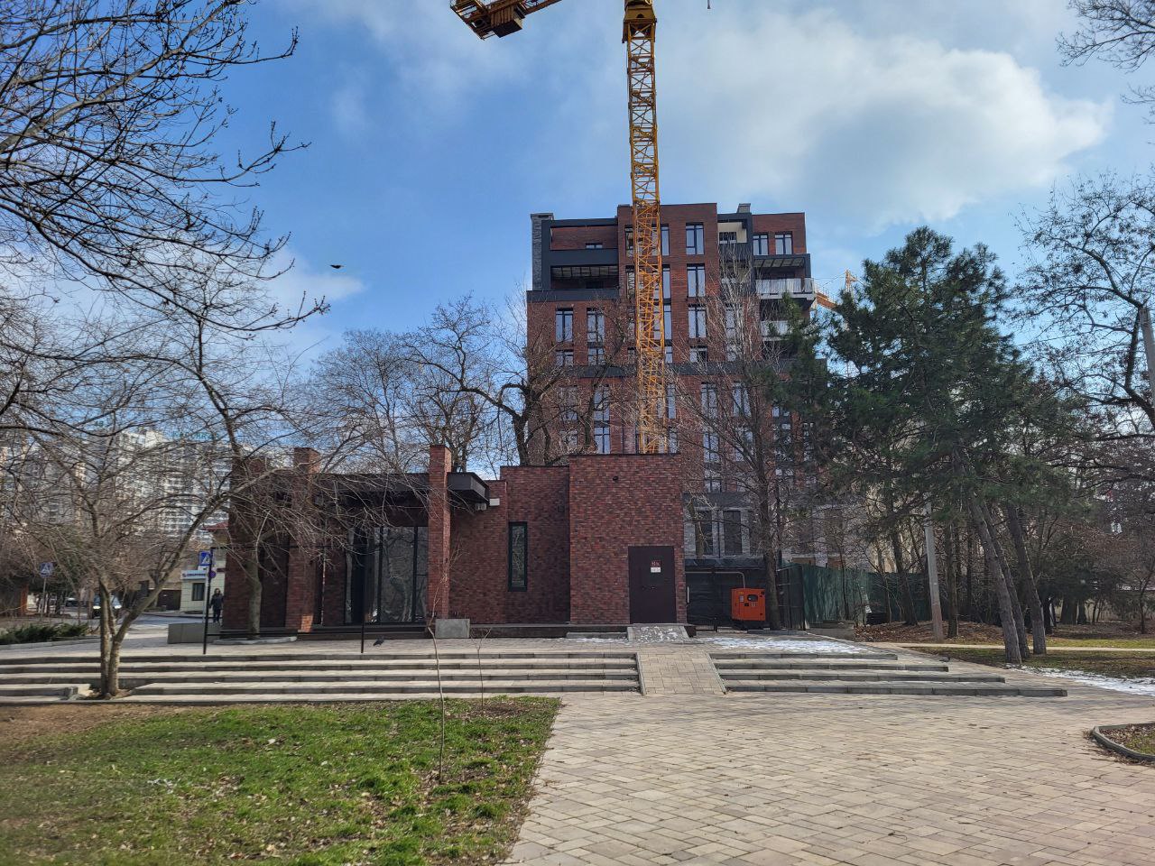 Квартира Літературна вул.