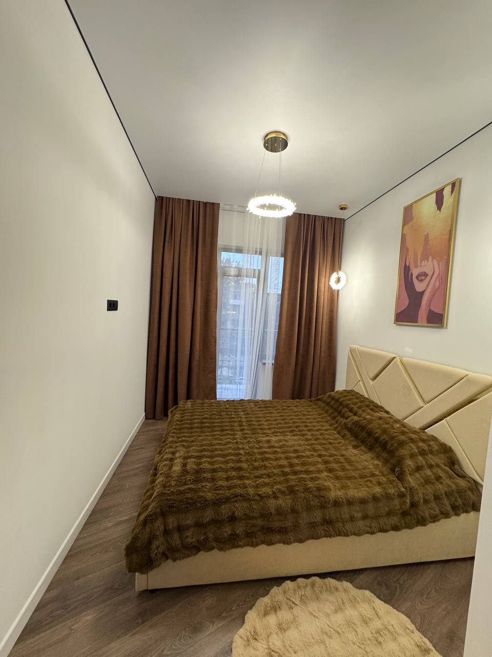 Квартира на Полуничний пров.