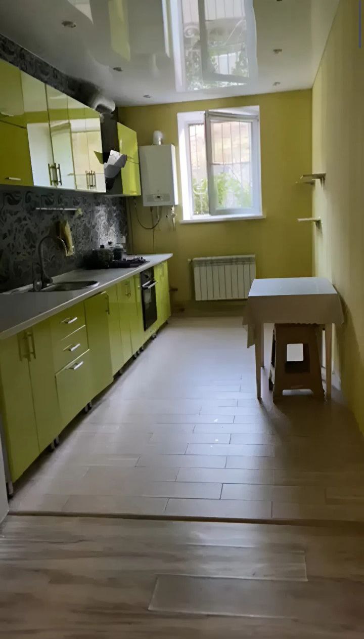 Квартира на Крупській вул.