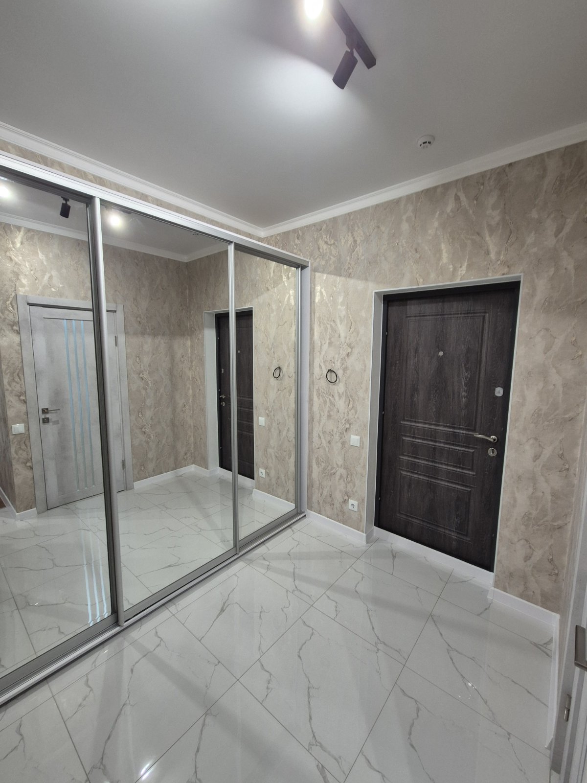 Однокімнатна квартира на Фонтанській дорозі вул.