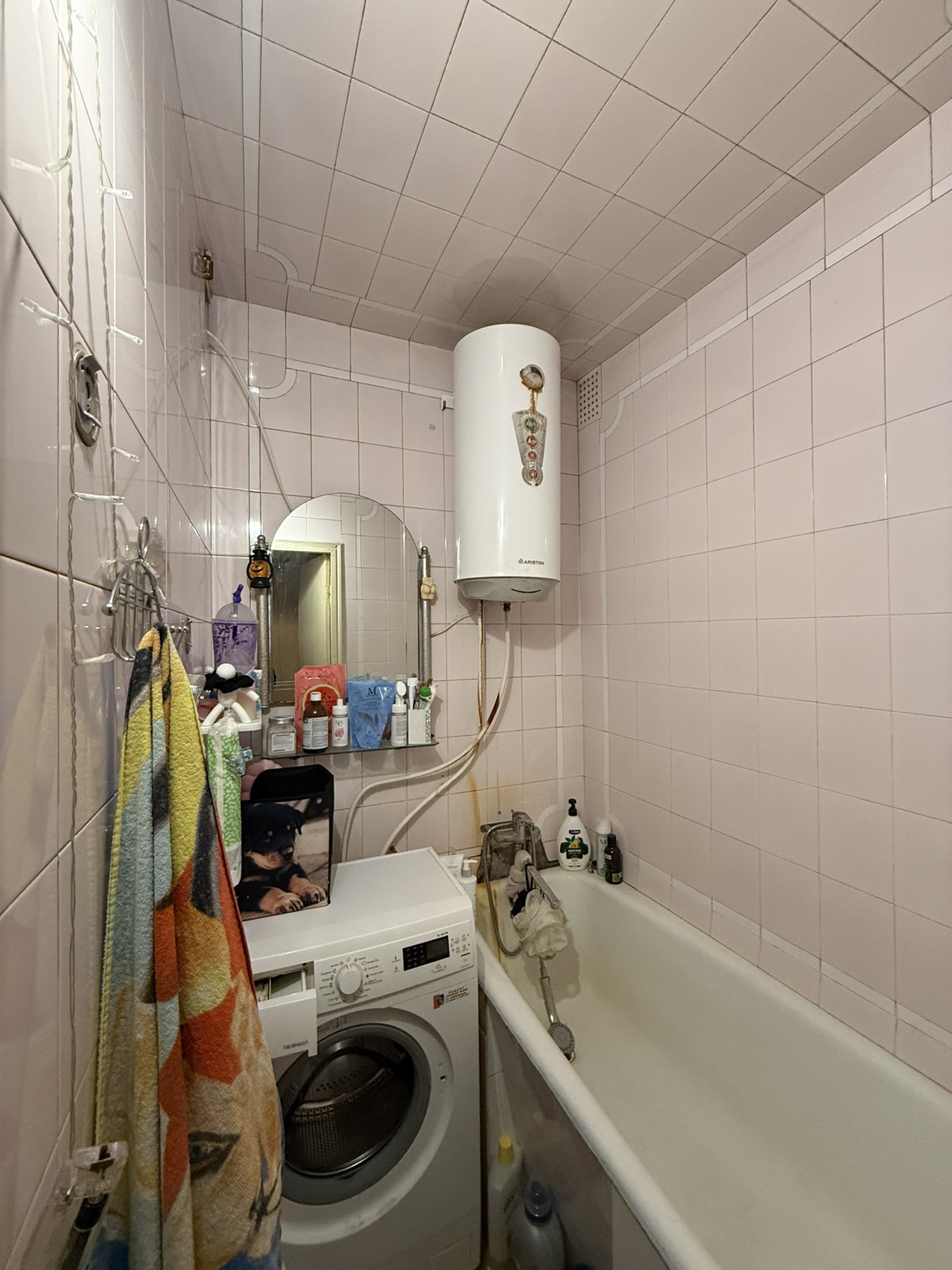 Трикімнатна квартира на проспекті Небестної Сотні вул.