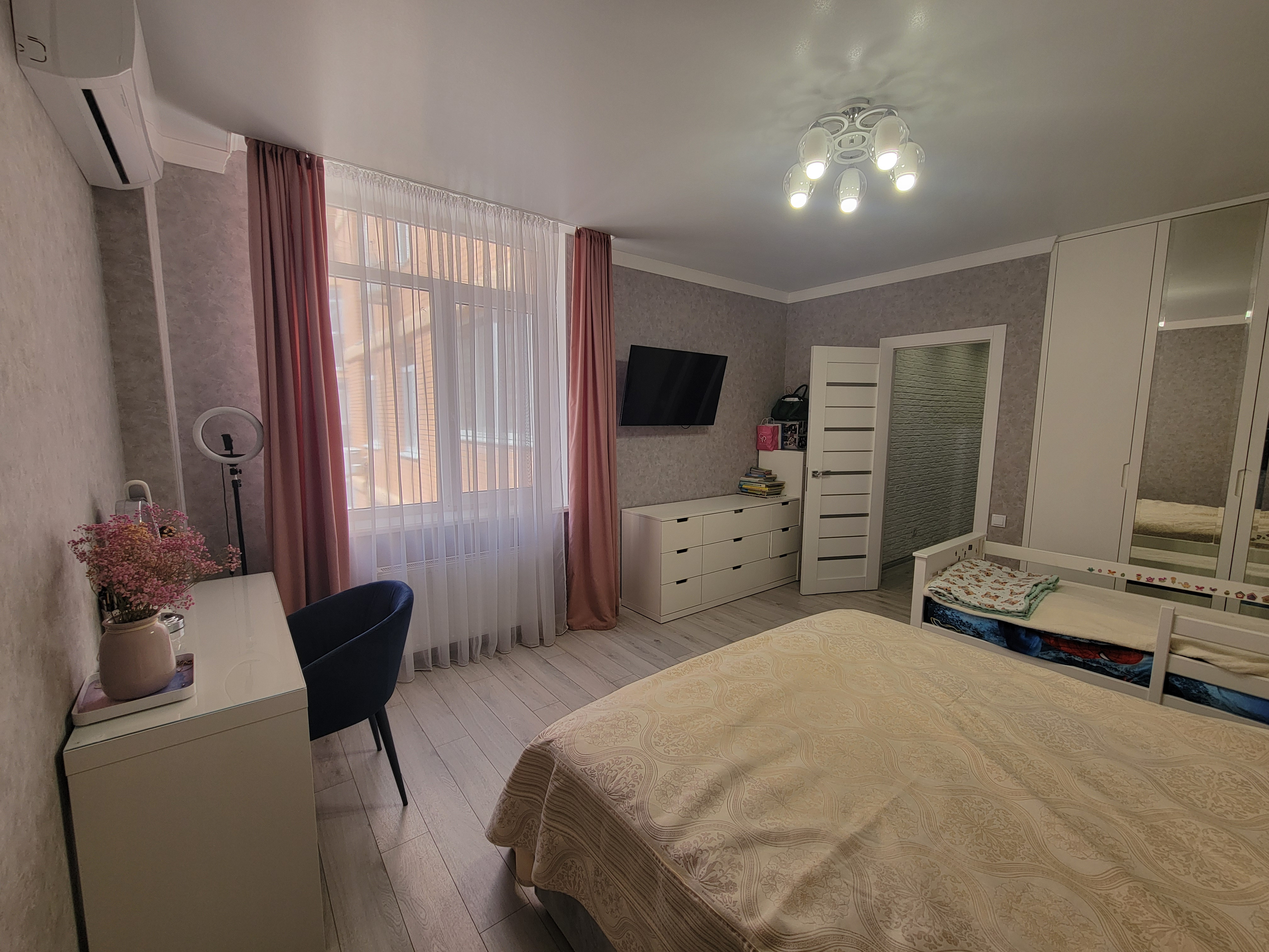 Квартира на Жаботинського вул.