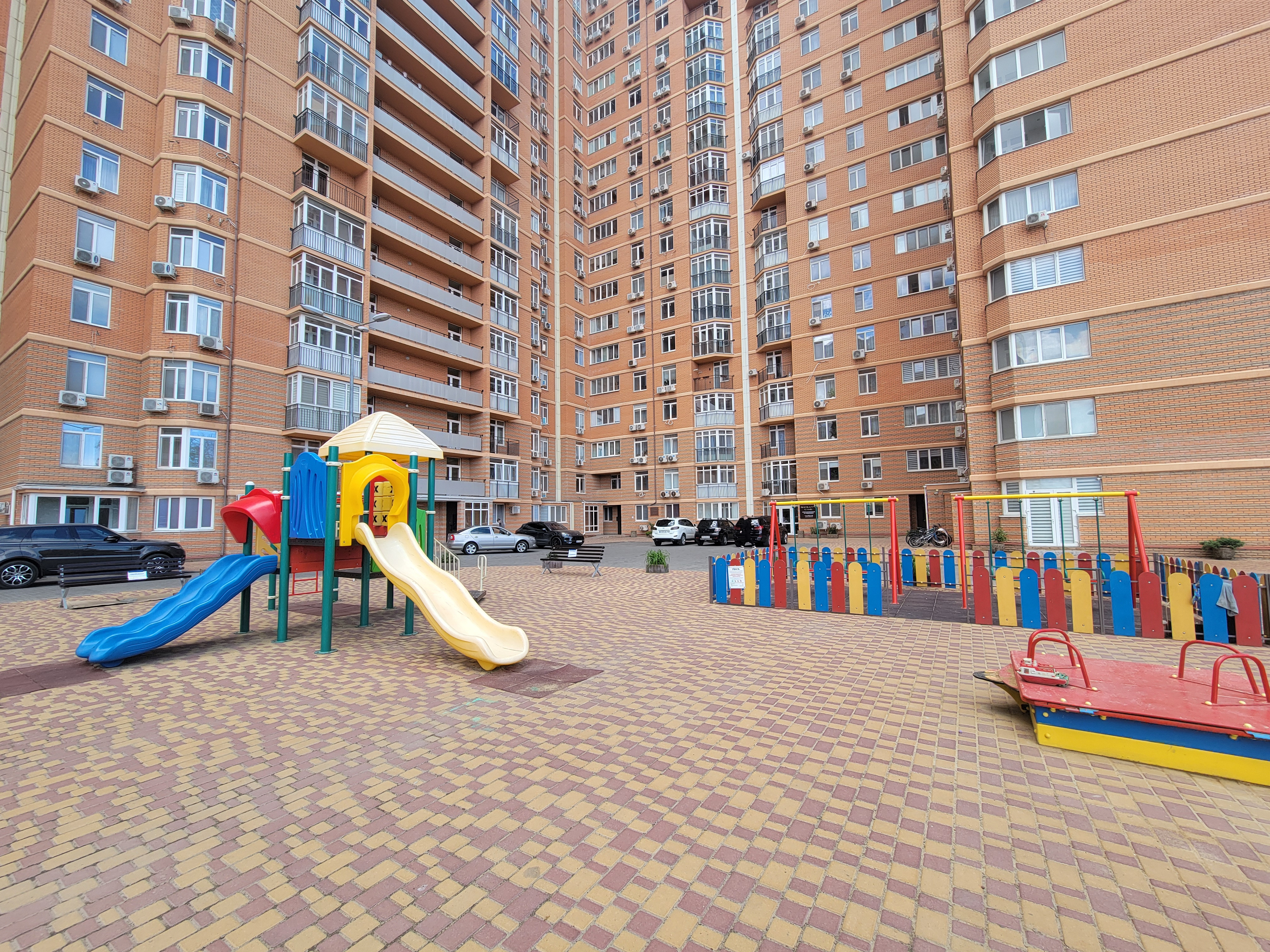 Квартира на Жаботинського вул.