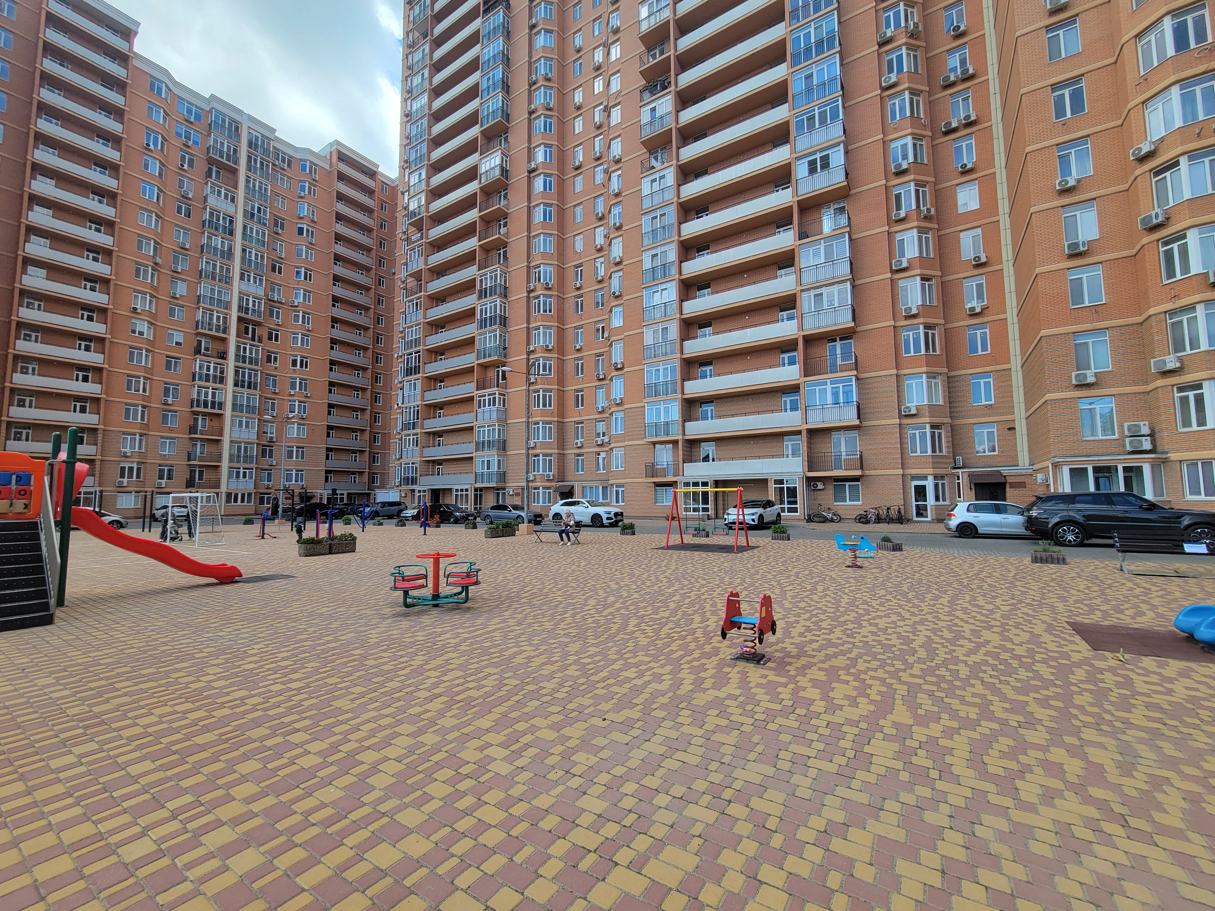 Квартира на Жаботинського вул.