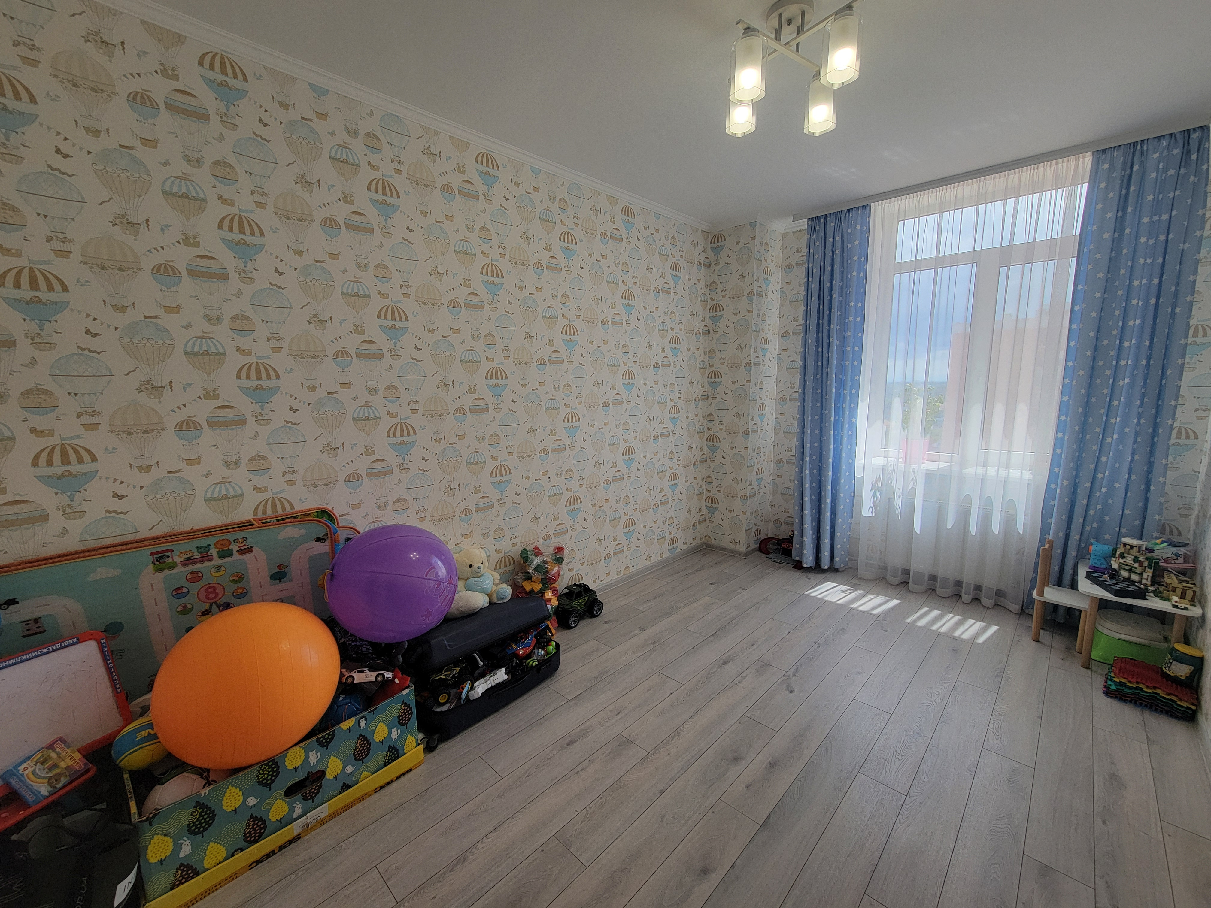 Квартира на Жаботинського вул.