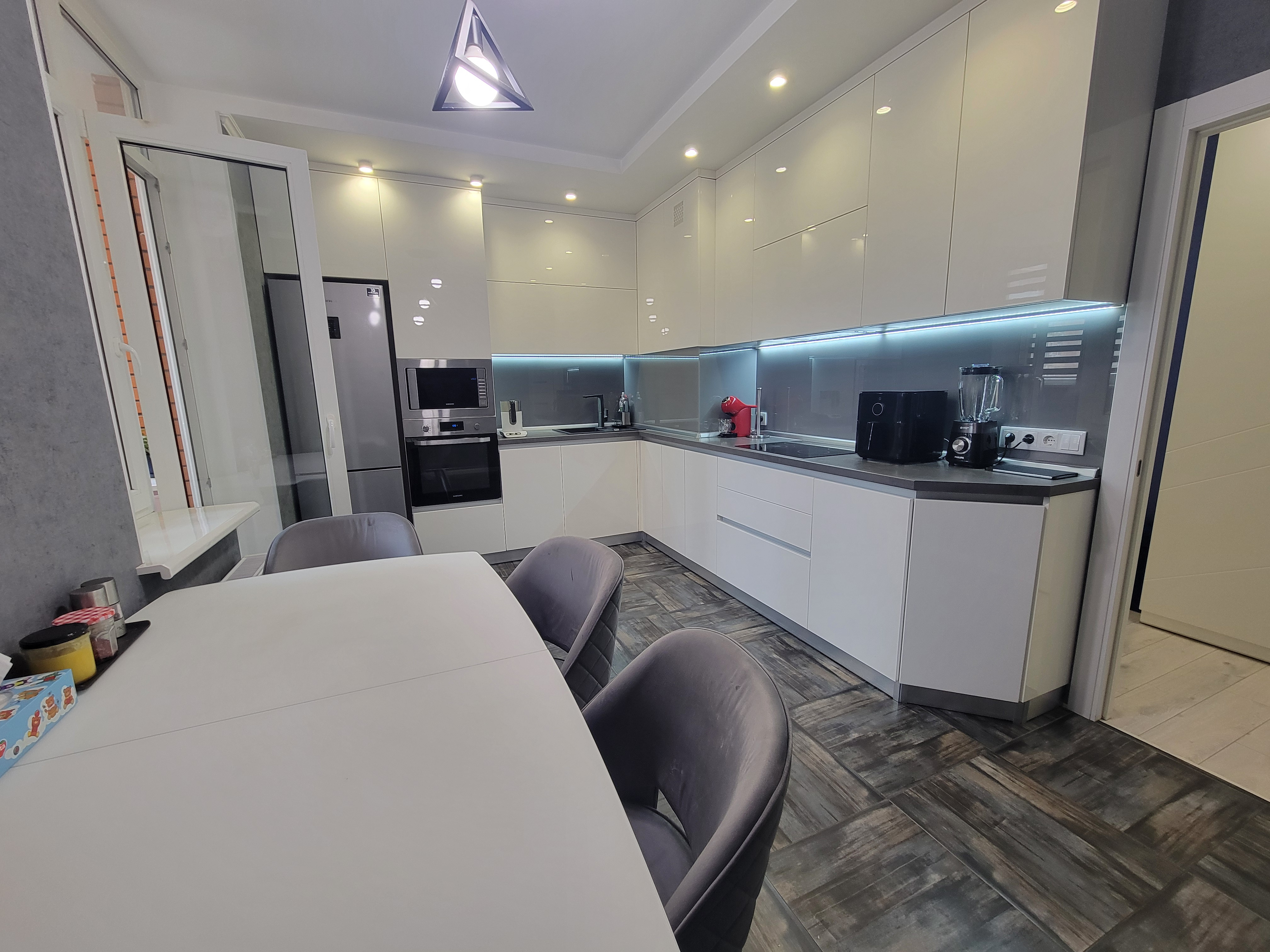 Квартира на Жаботинського вул.