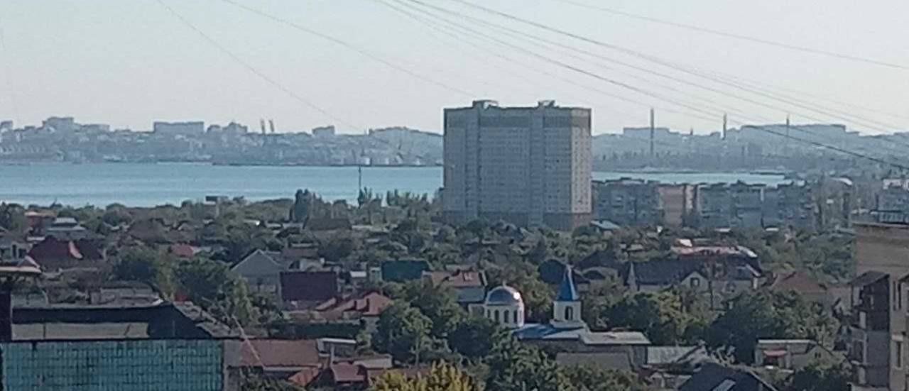 Однокімнатна на Добровольського проспекті