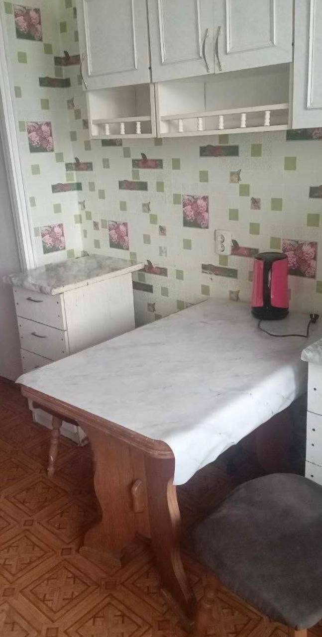 Однокімнатна на Добровольського проспекті