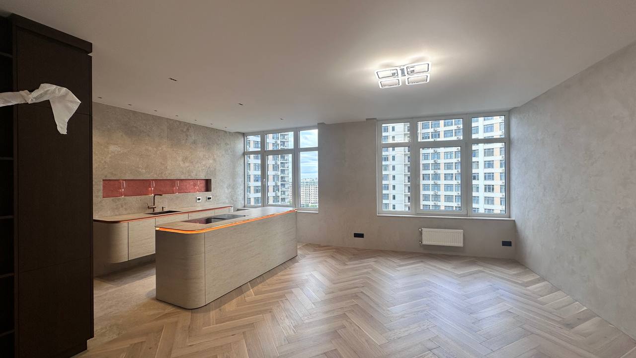 Двокімнатна квартира на Каманіна вул.