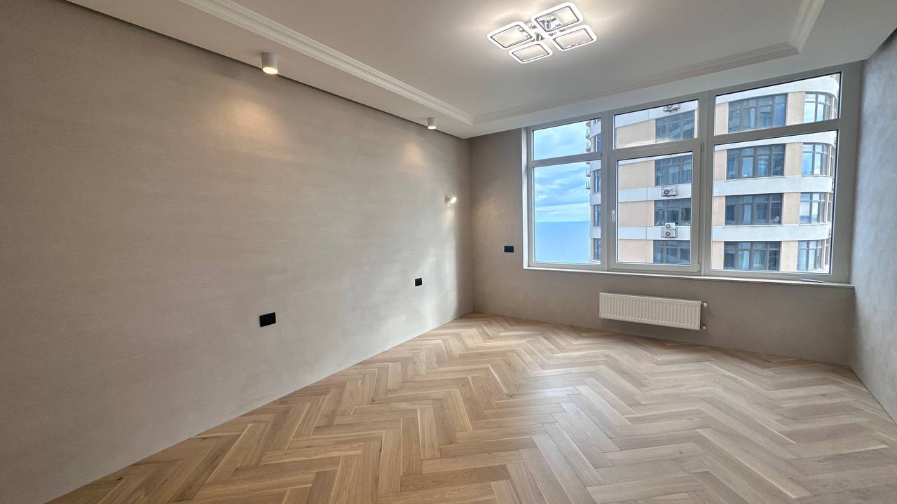 Двокімнатна квартира на Каманіна вул.