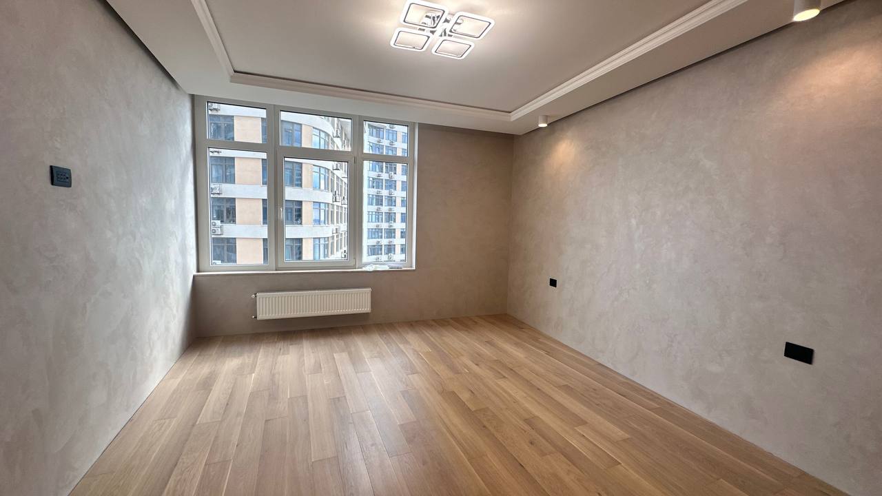 Двокімнатна квартира на Каманіна вул.