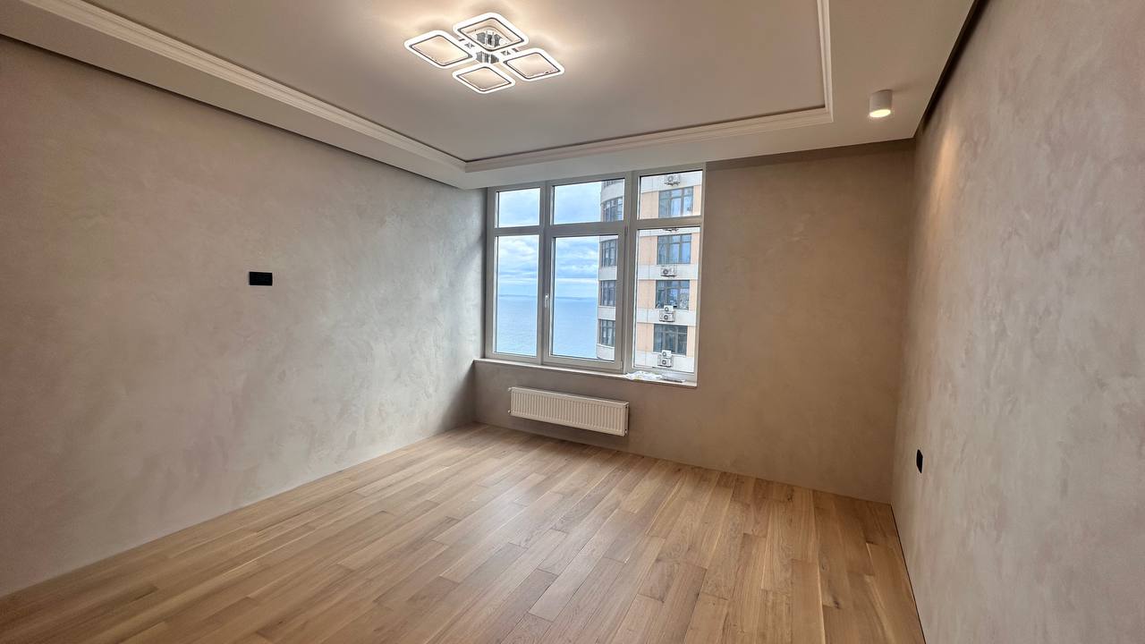 Двокімнатна квартира на Каманіна вул.