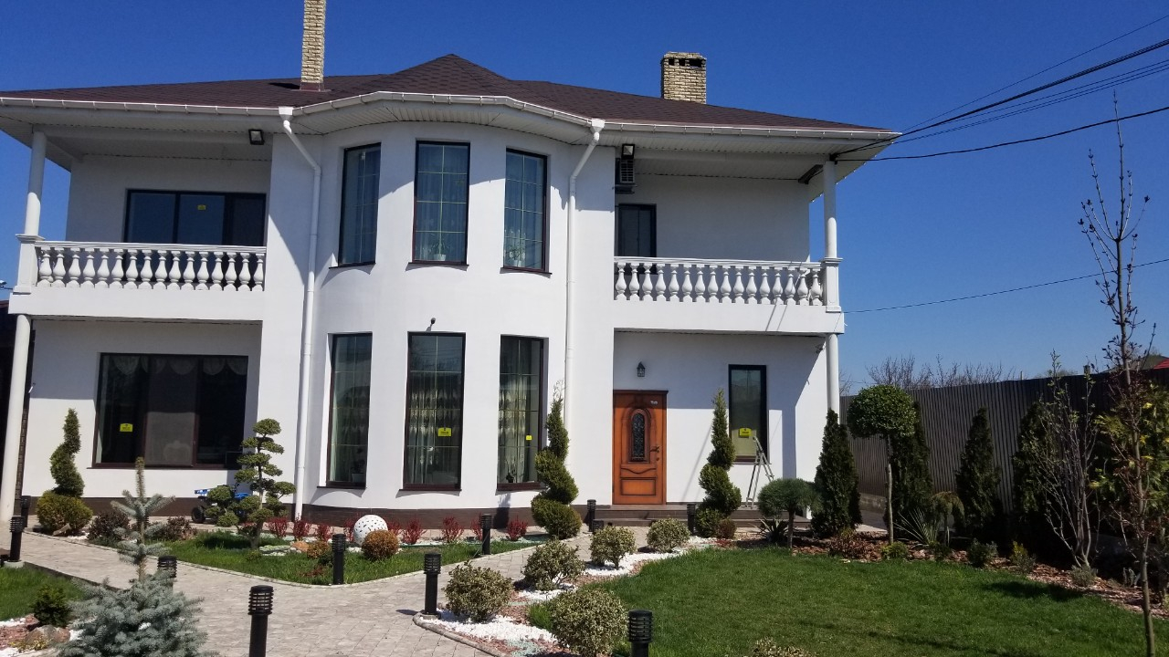 Дом на Заболотного ул.