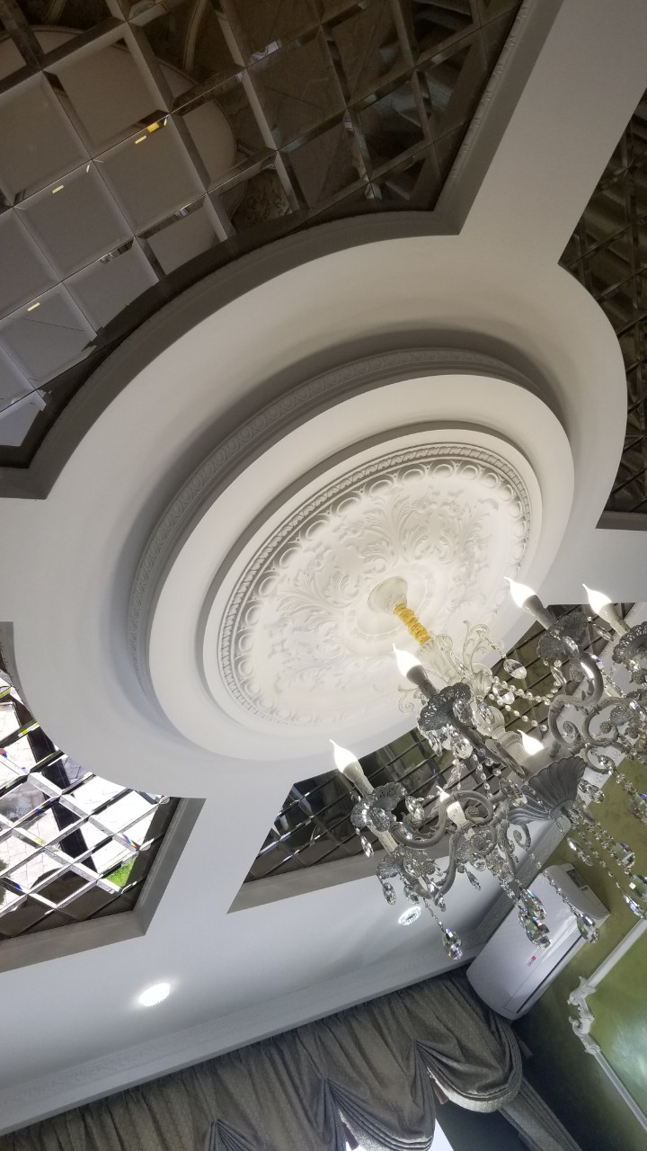 Дом на Заболотного ул.