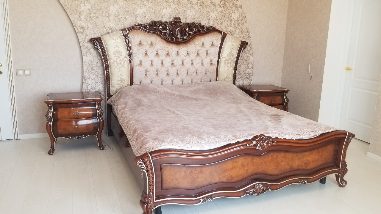 Дом на Заболотного ул.