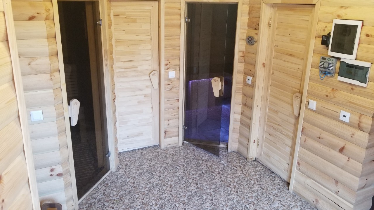 Дом на Заболотного ул.