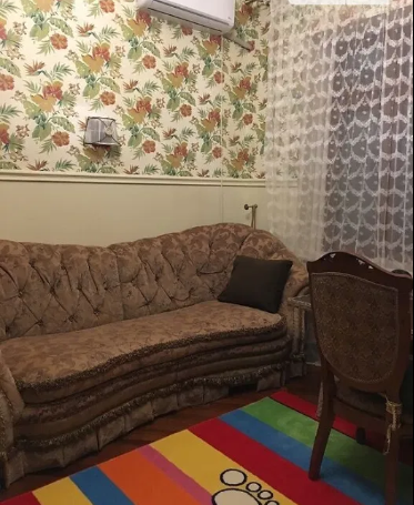 Будинок на Уютна вул.