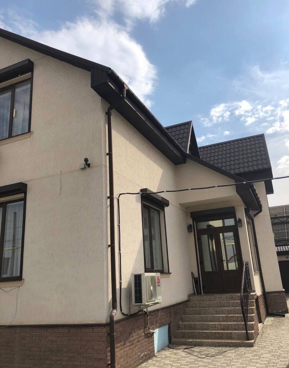 Будинок на Довженка вул.