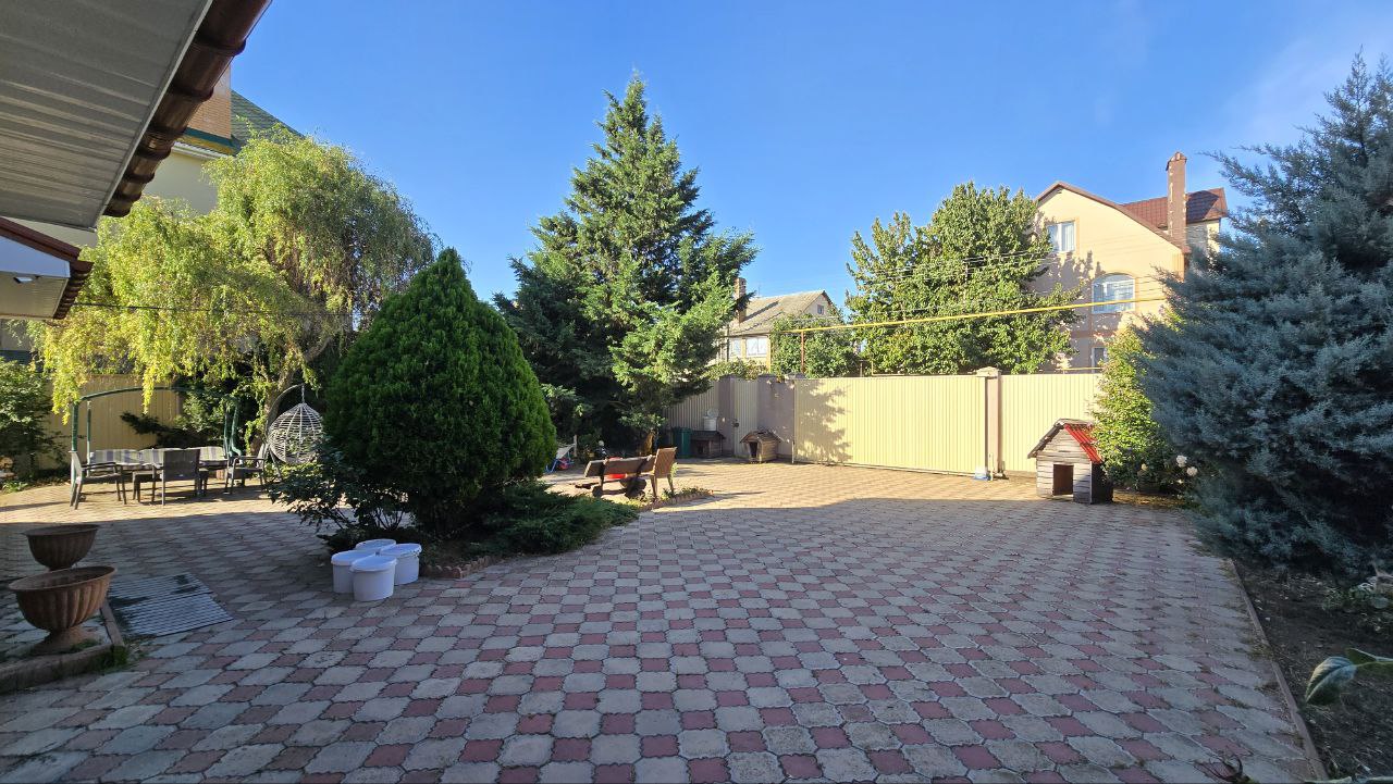 Будинок на Садова вул.