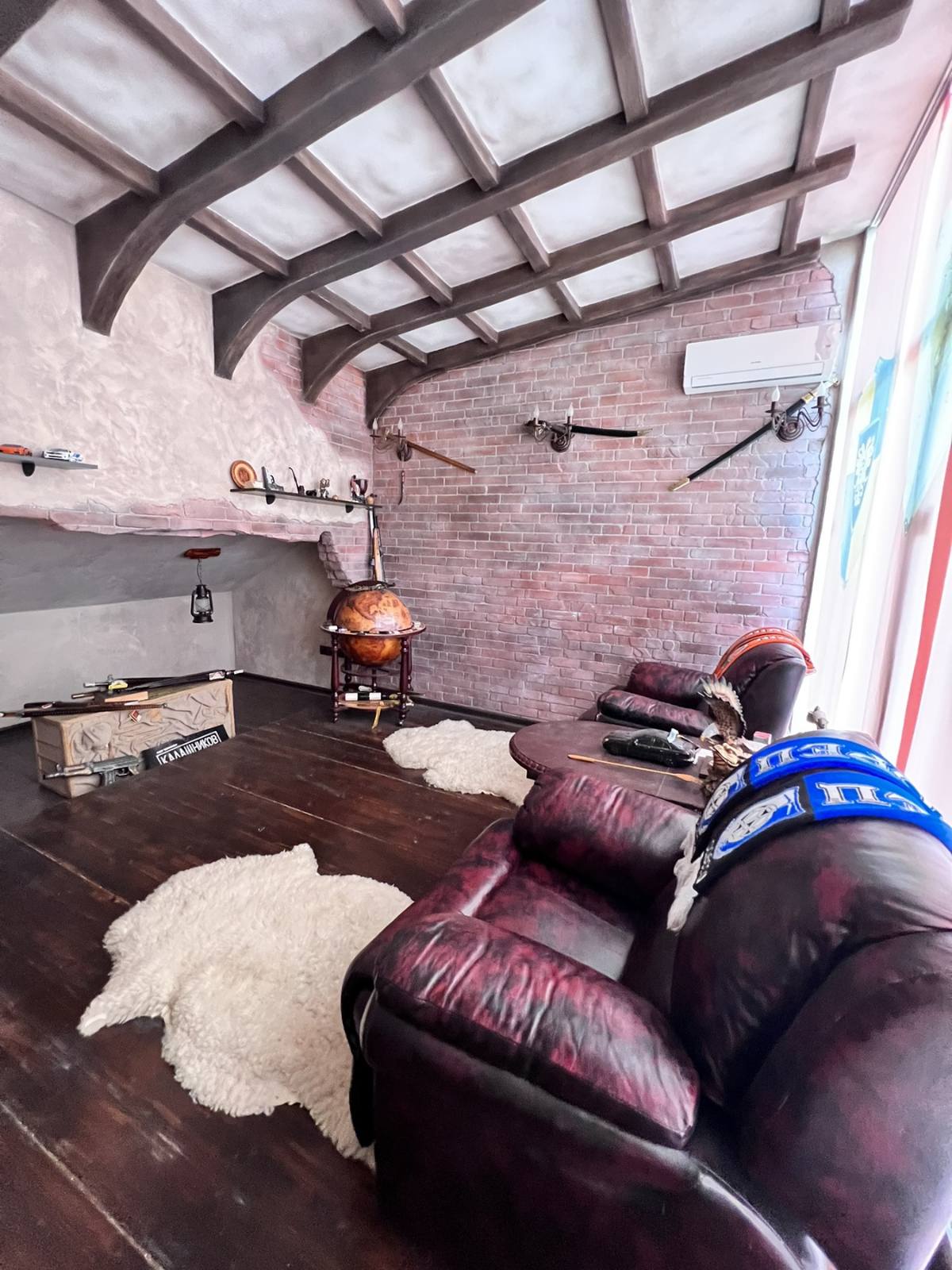 Будинок на Ветеранiв вул.