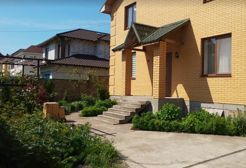 Будинок у Червоному Хуторі