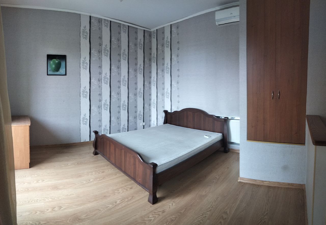 дом на Академика Заболотного ул.