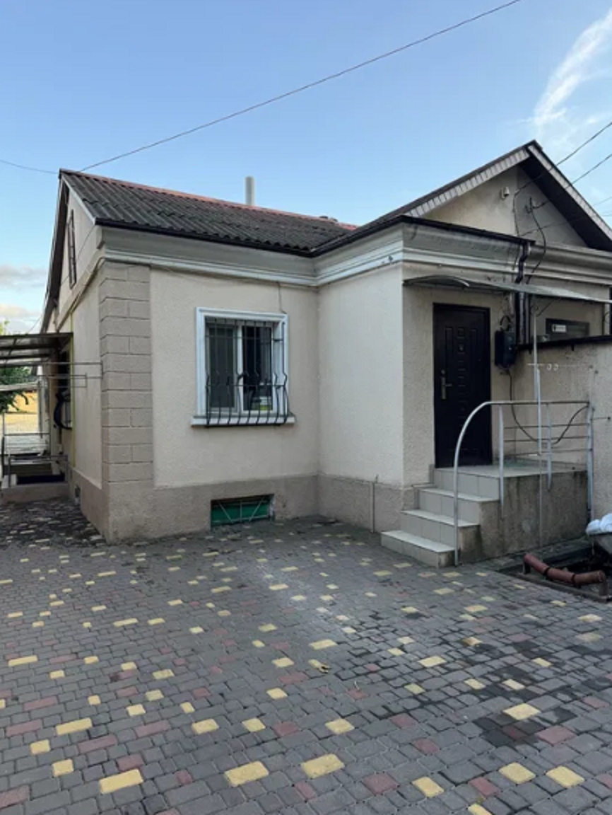 Підлога будинку на Штурвальній