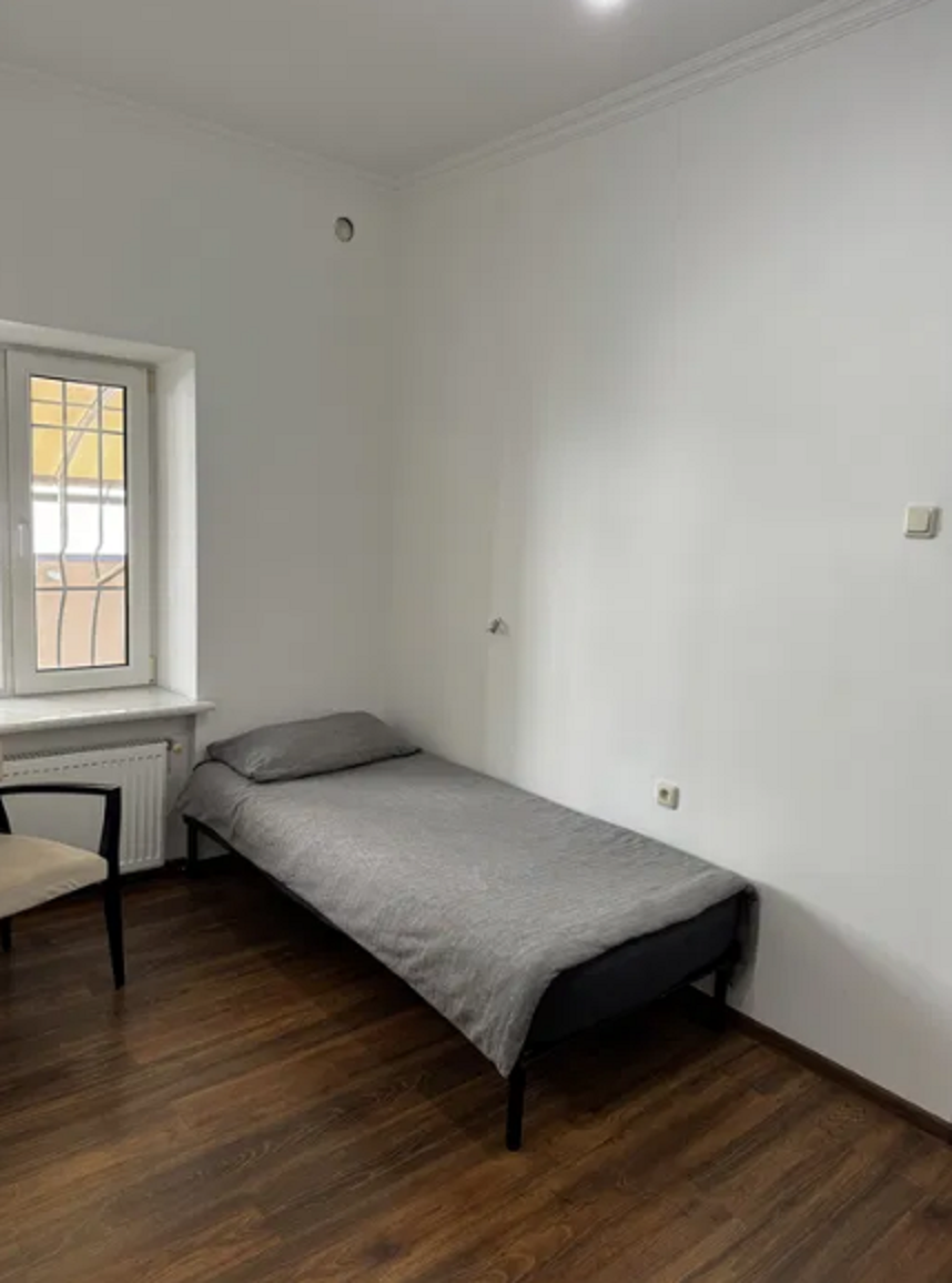 Підлога будинку на Штурвальній