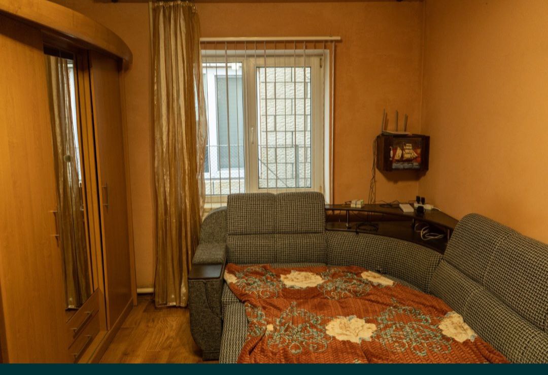 Продам будинок на Левитана.