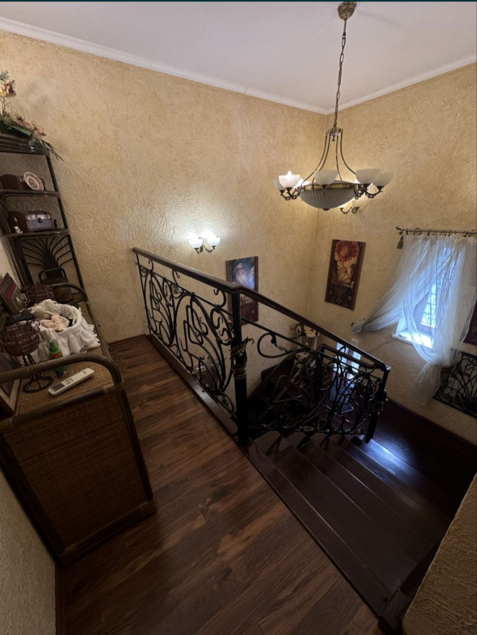 Продам будинок на Довгій вул.