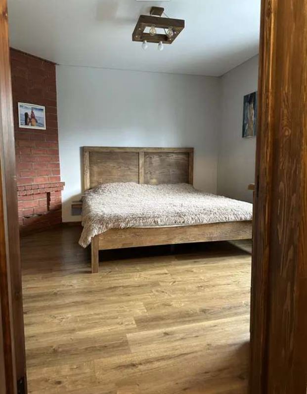 Будинок у смт Таїрова