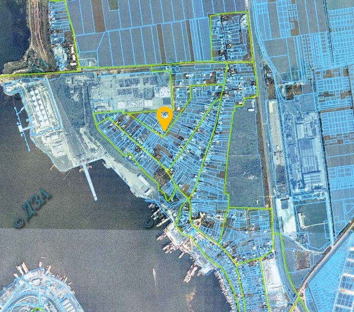 Polling station in Burlacha Balka